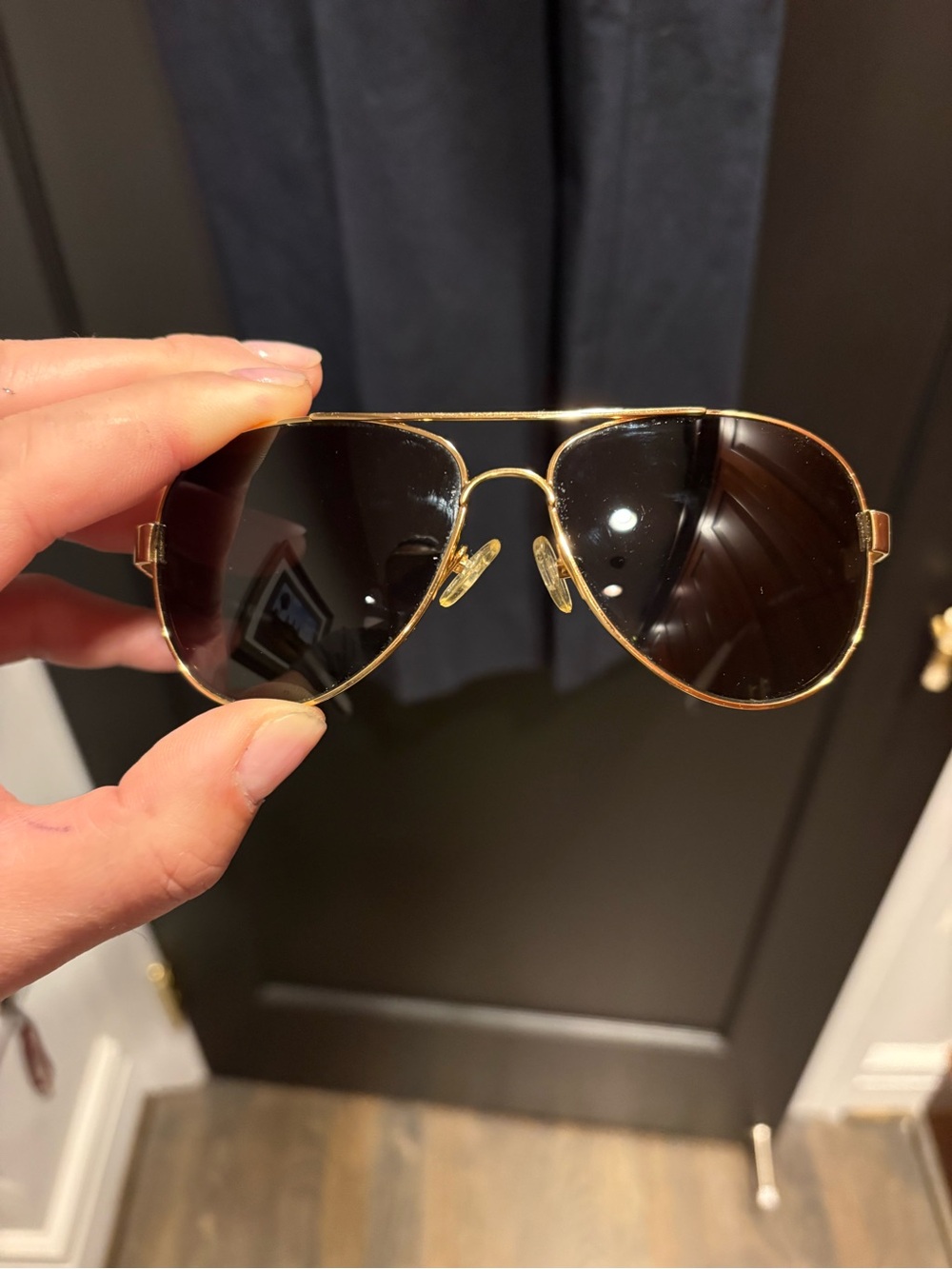 Tory Burch Gold Frame Aviator Sunglasses with Brown Lenses with coa as is